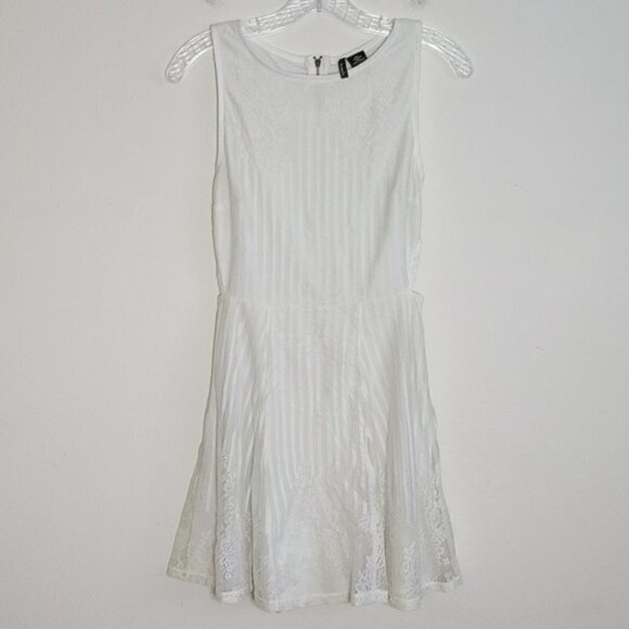 Fire LA White Lace Side Cutout Mini Dress - Picture 1 of 4